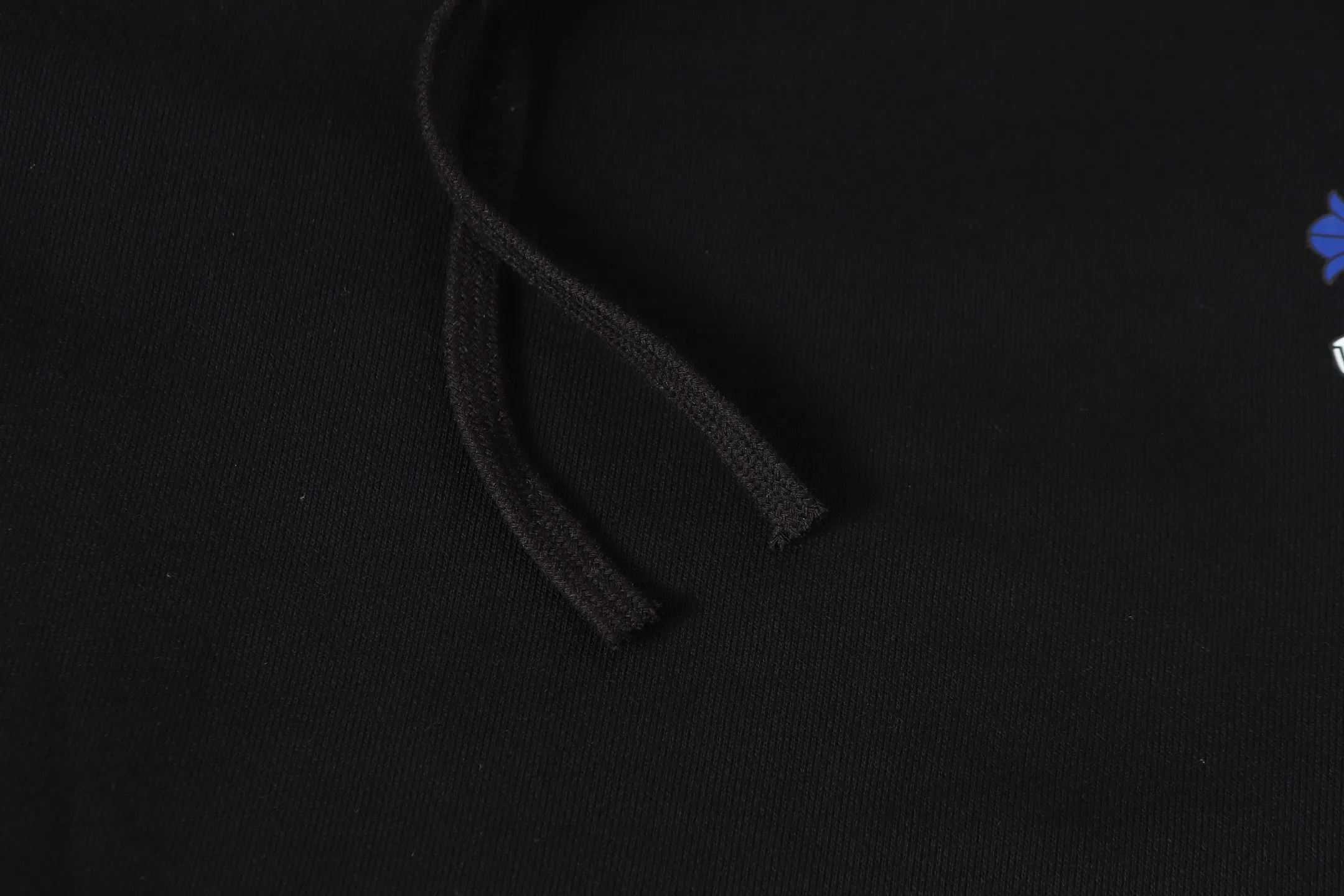 P240 Cross-border model, please do not place an order if you are pursuing quality -Chrome Hearts/Chrome Hearts Colorful🌈Horseshoe Sanskrit printed hooded sweatshirt -High weight, high density and high quality. The wool is soft, delicate and skin-friendly. It feels soft and silky. It has excellent warmth and skin-friendly properties. -Size: S M L XL